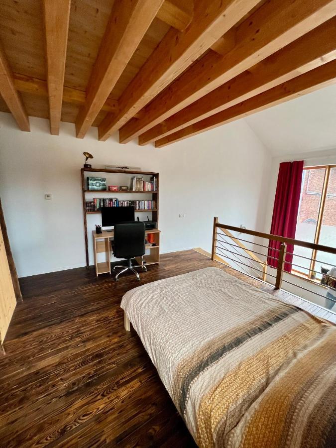 Capstay La Louvière Exterior foto